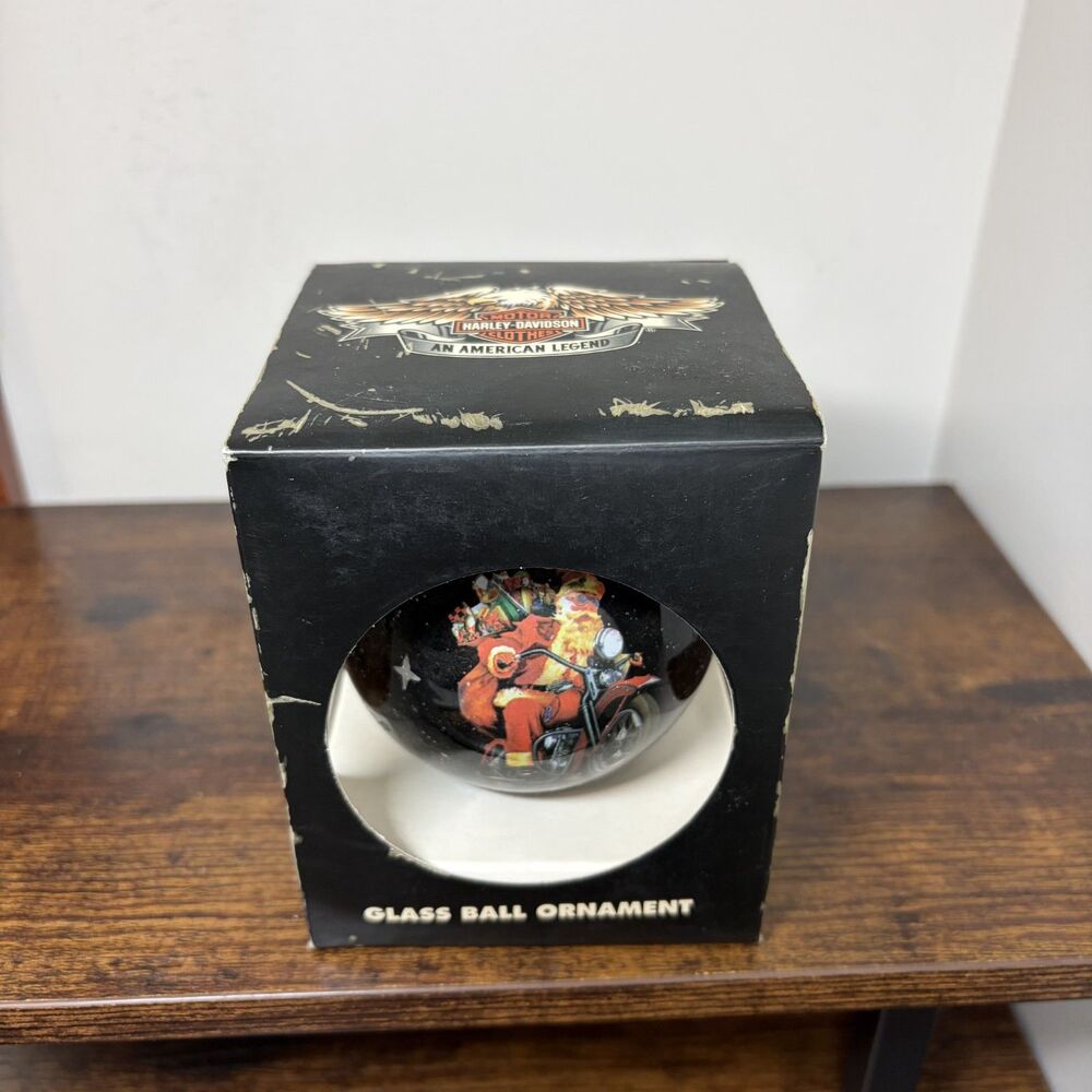 Harley-Davidson 2005 Season’s Greetings Glass Ball Ornament 97013-06V Box